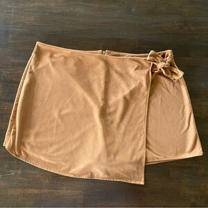 Takara Tan Brown Faux Suede Skort Shorts Wrap Skirt Look Front Tie Sash Size XL